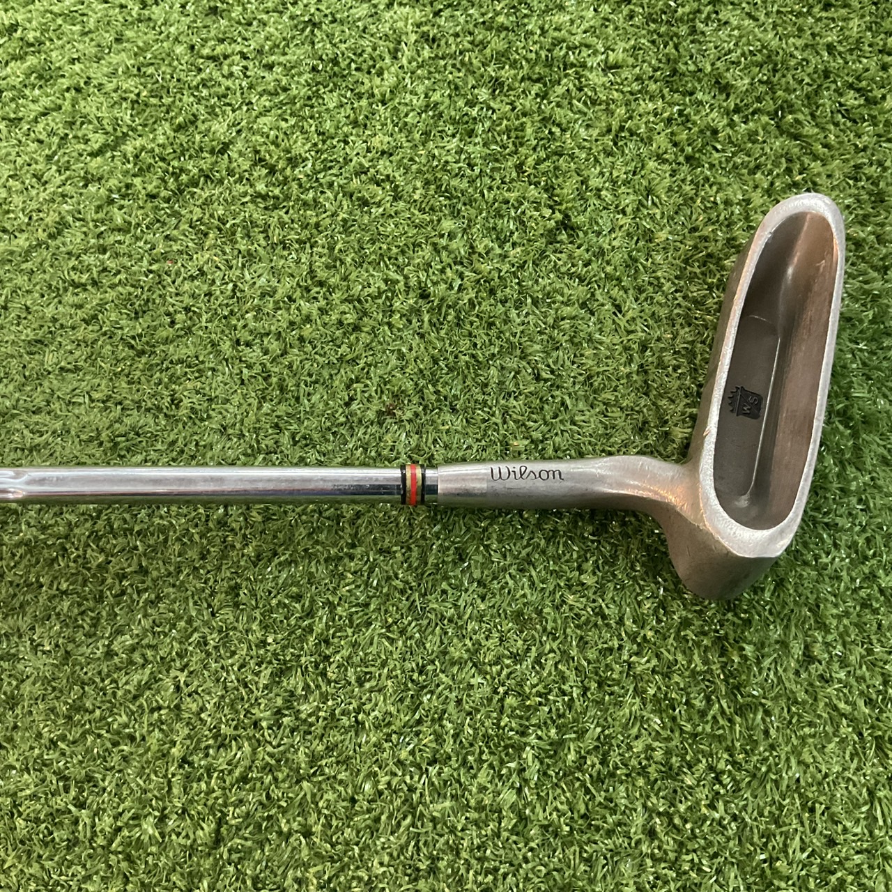 PUTTER Wilson : 8801 ก้านเหล็ก