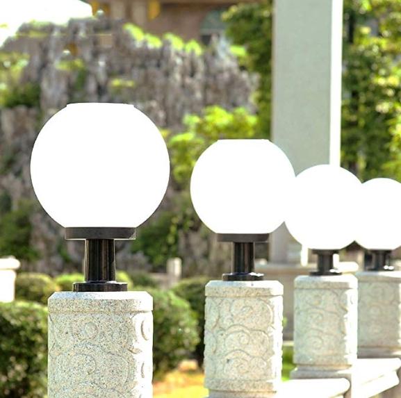 เเพ็ค 2 โคม สว่างสุด รีวิว 5 ดาว โคมไฟหัวเสาโซล่าเซลล์ led ทรงกลม 20 CM เเสงขาว ทนทาน สว่างถึงเช้า ไฟหัวเสา โคมไฟพลังงานเเเสงอาทิตย์ เหมาะสำหรับใช้ติดเป็นโคมไฟหัวเสาโซล่าเซลล์หน้าบ้านหรือทางเดิน จำนวน 2 โคม