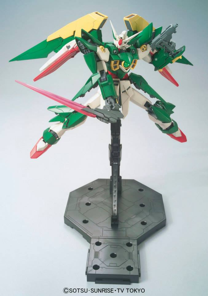 1066137 MG 1/100 GUNDAM FENICE RINASCITA