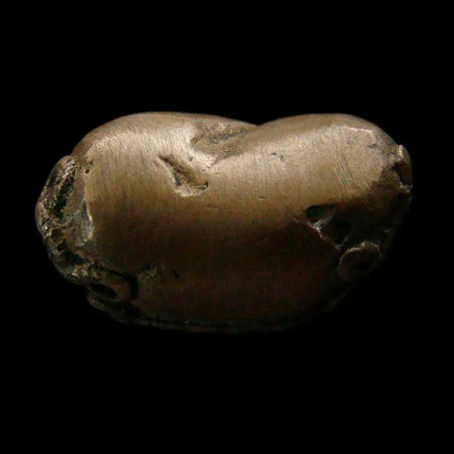 พระปิดตาสมาธิใหญ่ หลวงพ่ออุ้น วัดตาลกง จ.เพชรบุรี ปี 2544 เนื้อสัมฤทธิ์ พิมพ์ใหญ่ โค๊ดดอกจันทร์ด้านหลัง