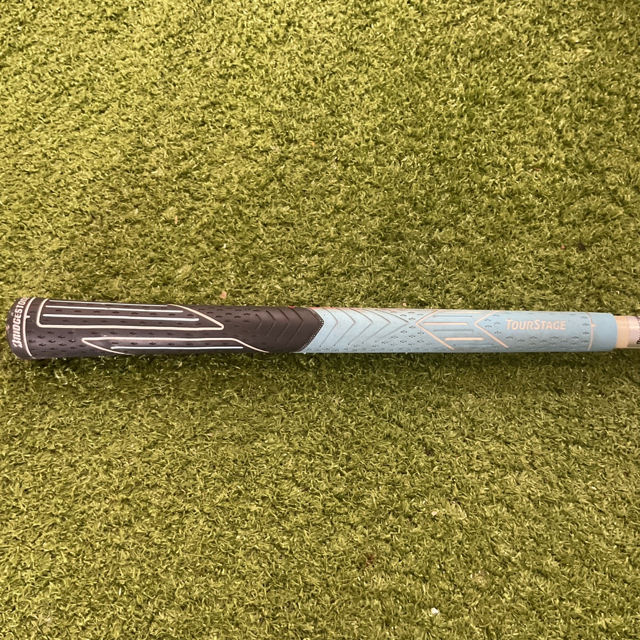 UTILITY 18° BRIDGESTONE : TOURSTAGE ViQ CL #4/ VD-30 Flex-L ก้านกราไฟร์ (สำหรับผู้หญิง)