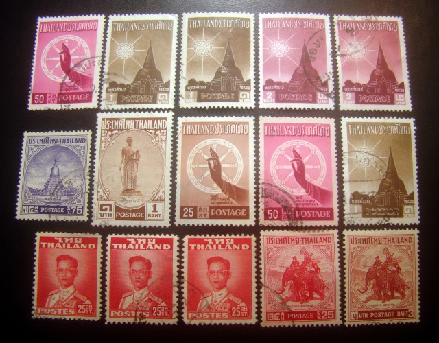 s3077-แสตมป์รัชกาลที่ 9 ยุคต้น ช่วงปี 2494-2500 จำนวน 15 ดวง ใช้แล้ว ราคาเบา น่าสะสมครับ