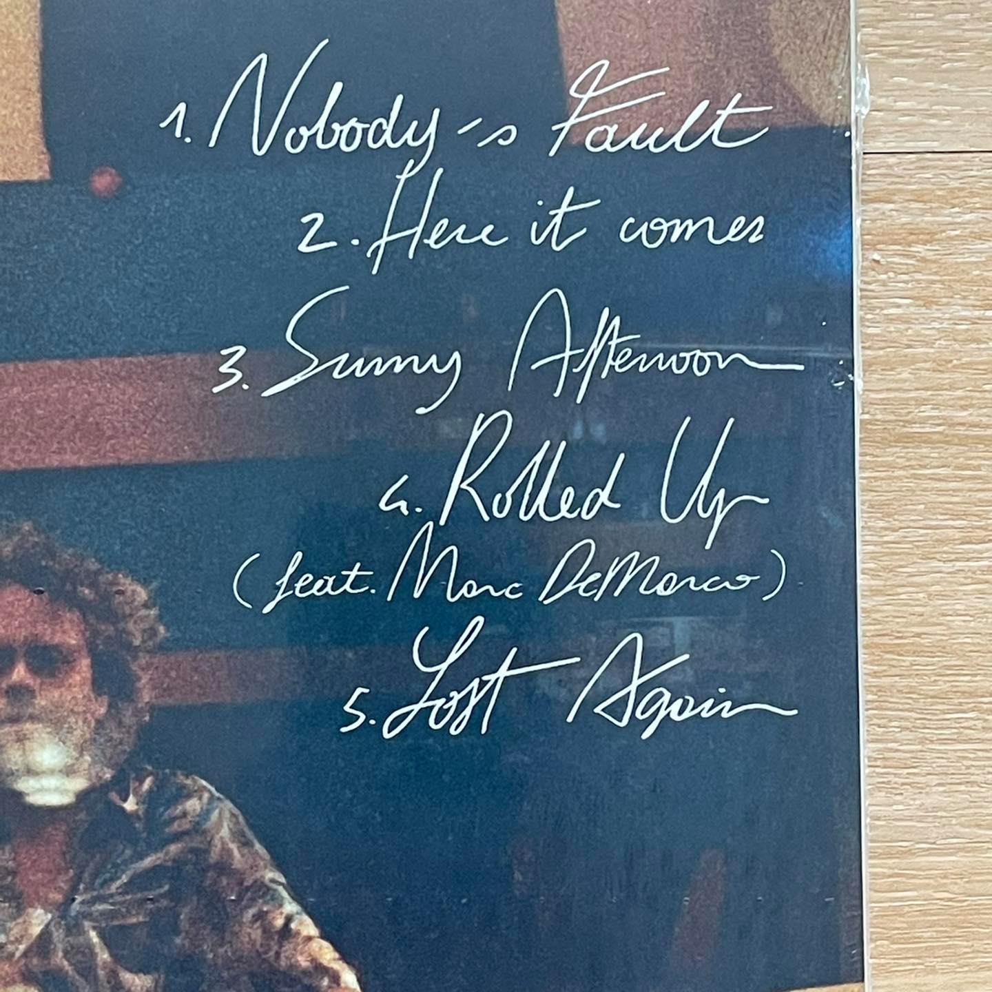 แผ่นเสียง Benny Sings – Music ,Electronic,Indie Pop, Soul แผ่นเสียงมือหนึ่ง ซีล