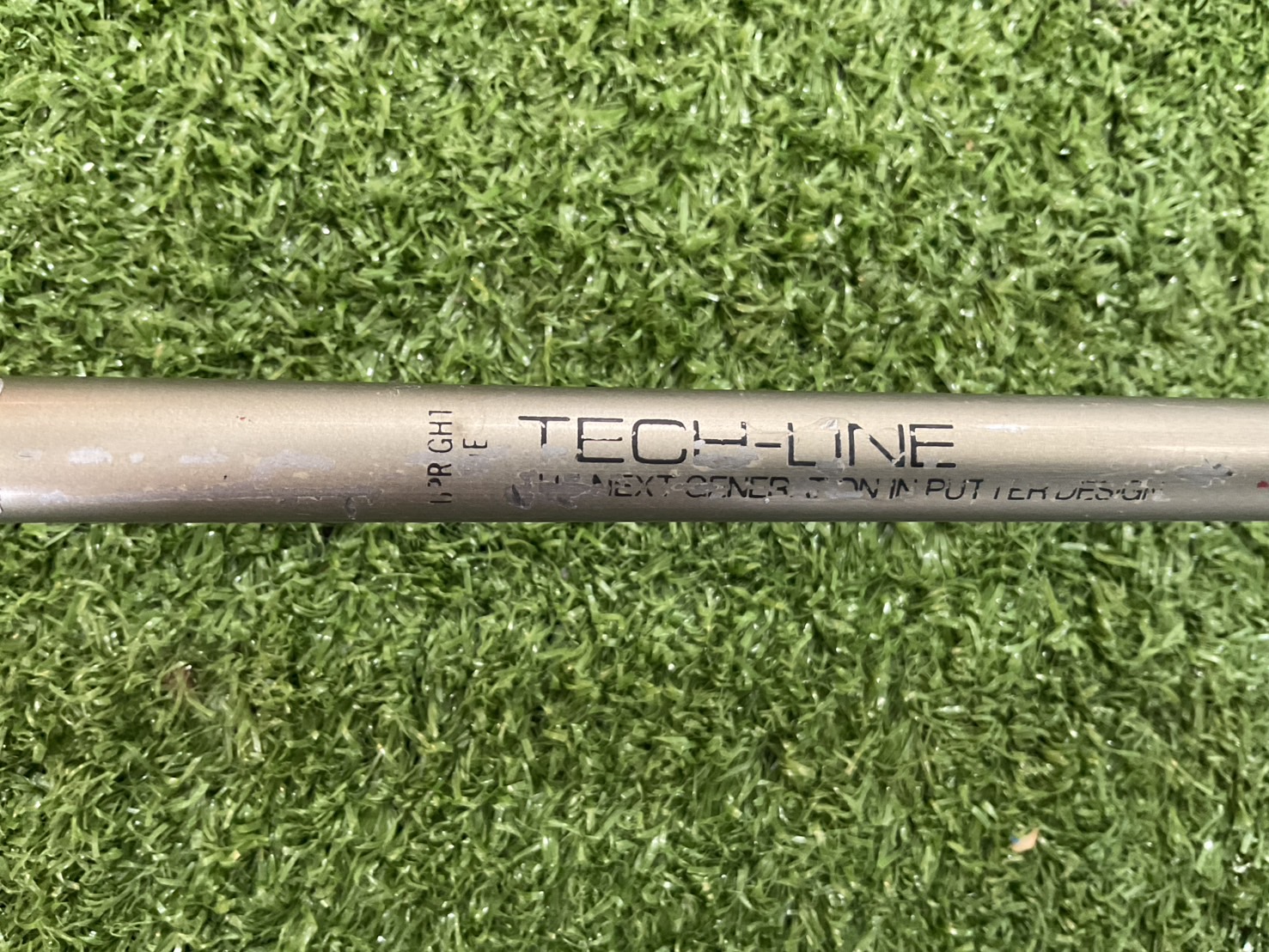 PUTTER TECH LINE ก้านกราไฟร์