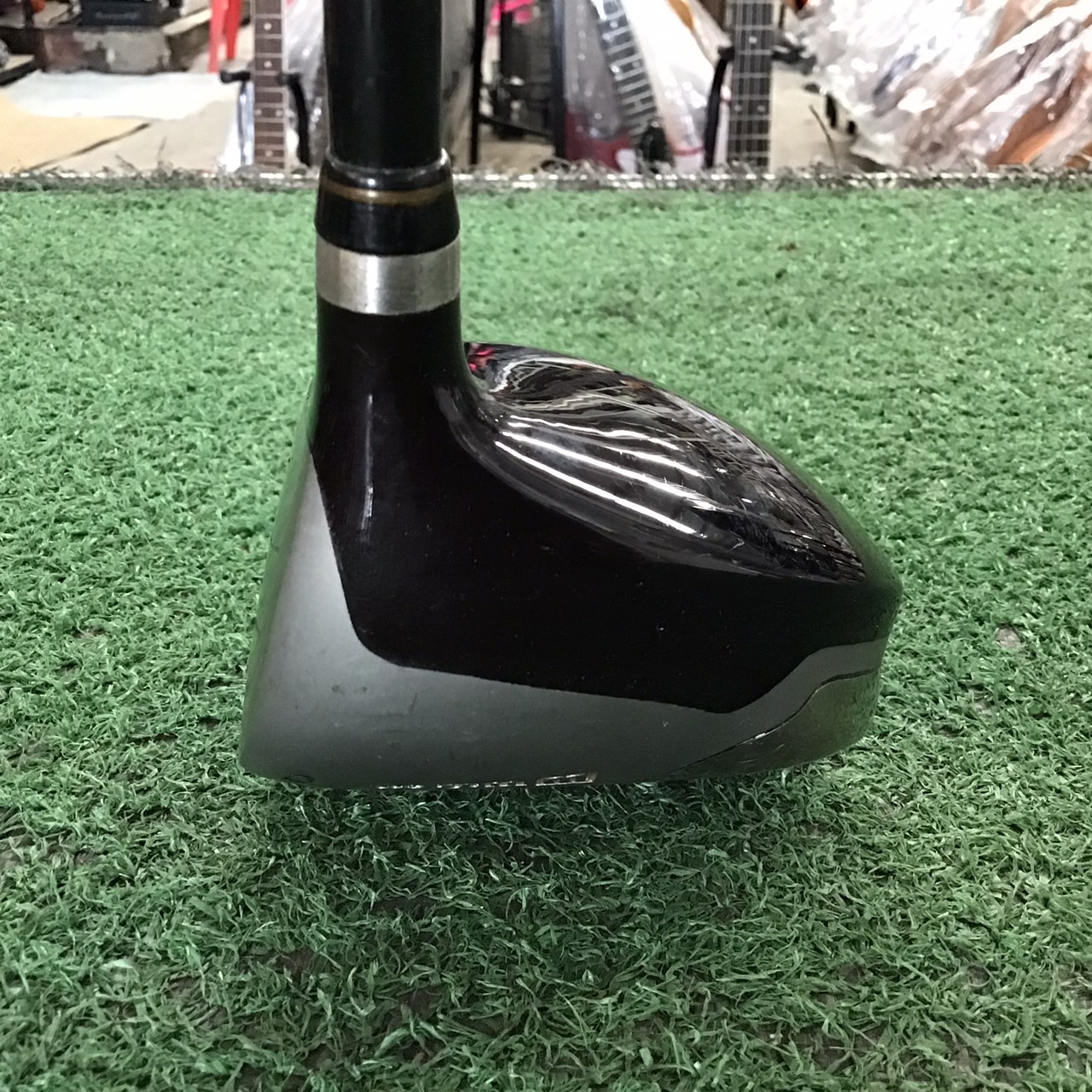 DRIVER 10.5 องศา Wilson : PF400 DEEP RED FLEX-R ก้านกราไฟร์