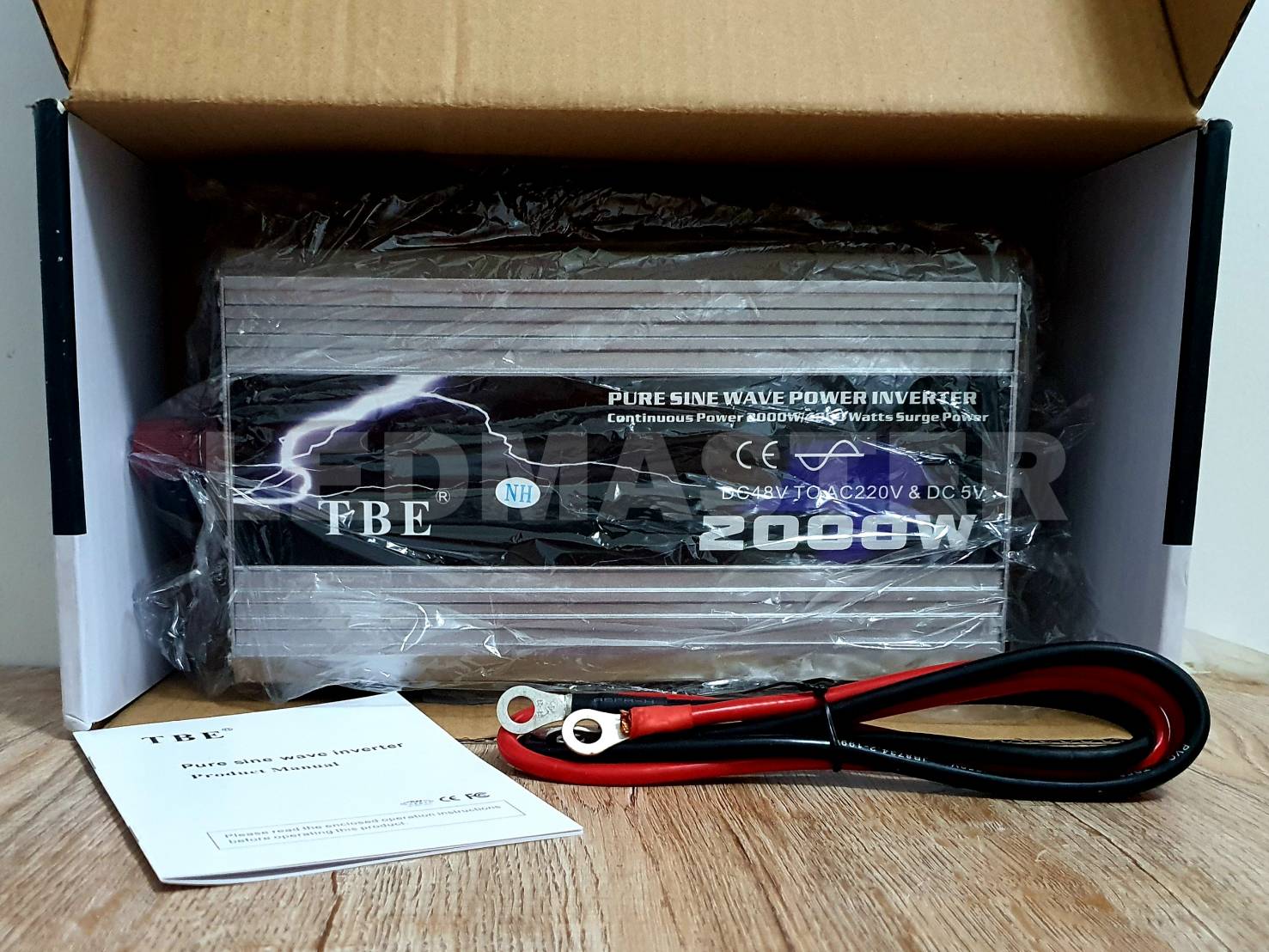 อินเวอร์เตอร์ ยี่ห้อ TBE Inverter Pure Sine Wave 2000W 48V คลื่นเพียวซายน์เวฟ กระเเสไฟบริสุทธิ์ (กระเเสไฟนิ่ง) เครื่องแปลงไฟรถเป็นไฟบ้าน หม้อแปลงไฟ ตัวแปลงไฟรถ ใช้อุปกรณ์ไฟบ้านได้ในรถ รถเเห่เครื่องเสียง