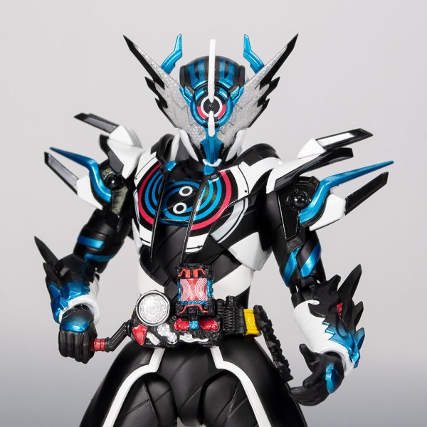 BANDAI SPIRITS S.H.Figuarts - Kamen Rider CROSS-Z EVOL
