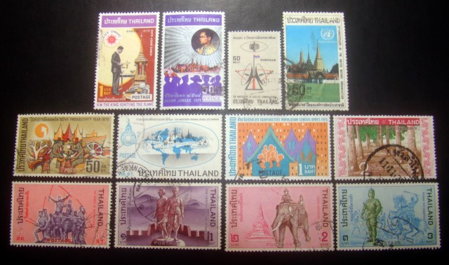 [s2486] แสตมป์ในหลวง ร.9 ปี 2513-14 + แสตมป์ 7 ชุด ปี 2513 พิมพ์อังกฤษ-ญี่ปุ่น ใช้แล้ว ราคาเบา น่าสะสมครับ