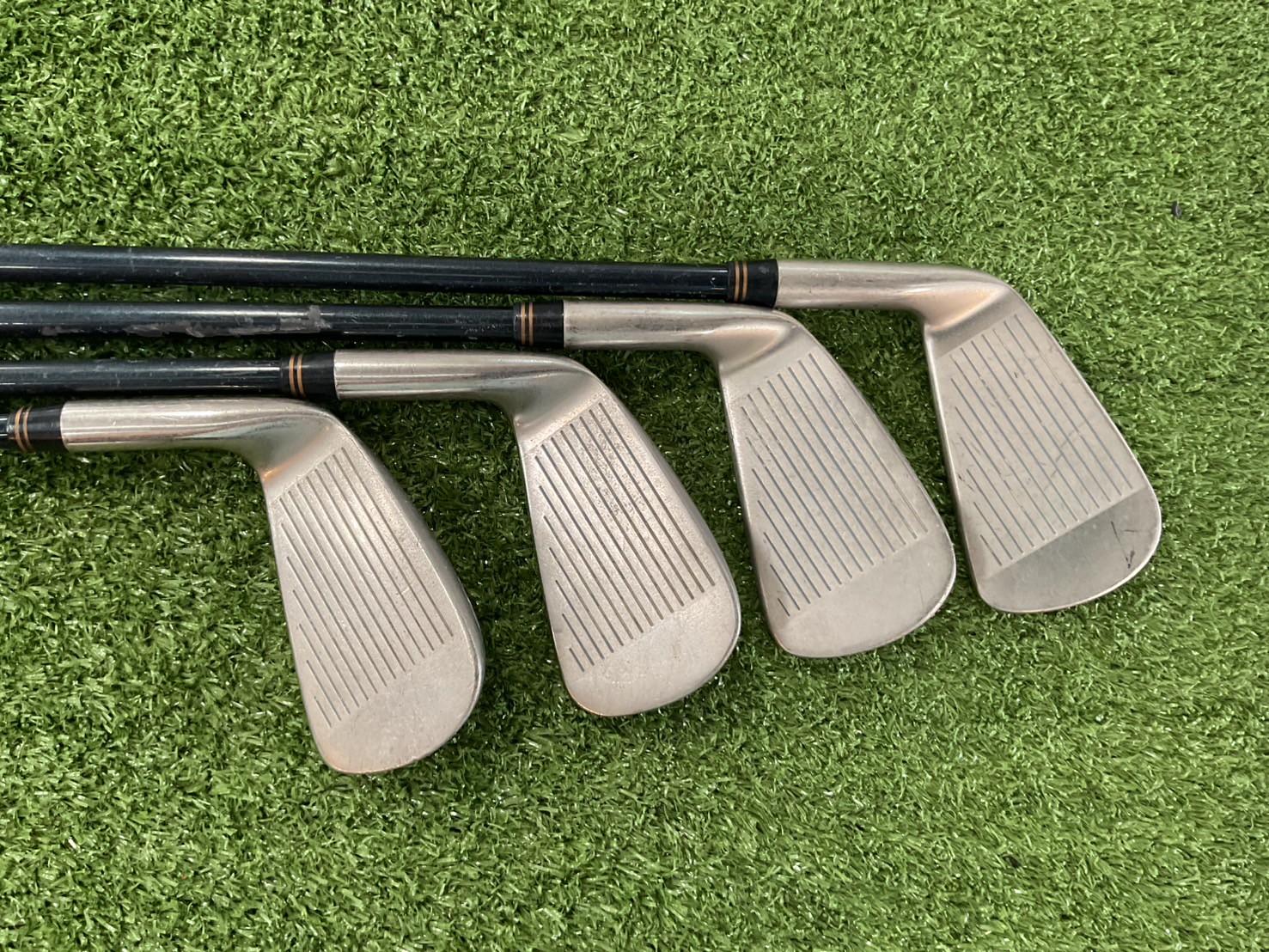 ไม้กอล์ฟ DUNLOP : TOUR CAVITY ก้านกราไฟร์