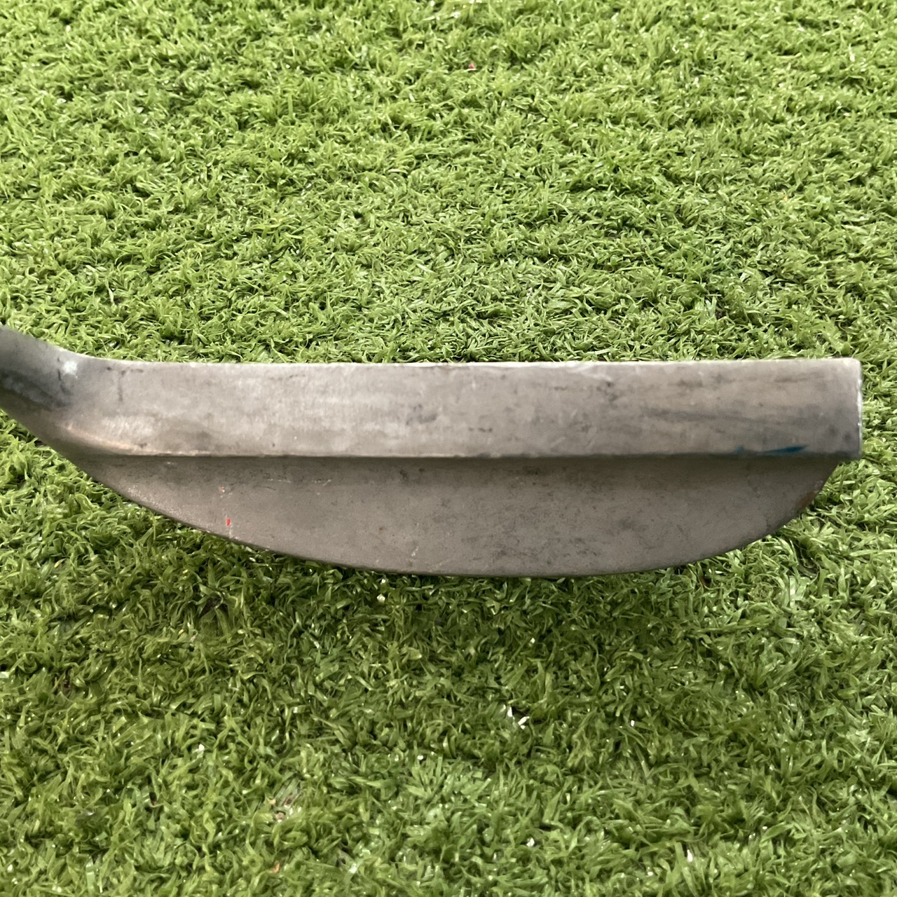 PUTTER Lynx "IO" ก้านเหล็ก