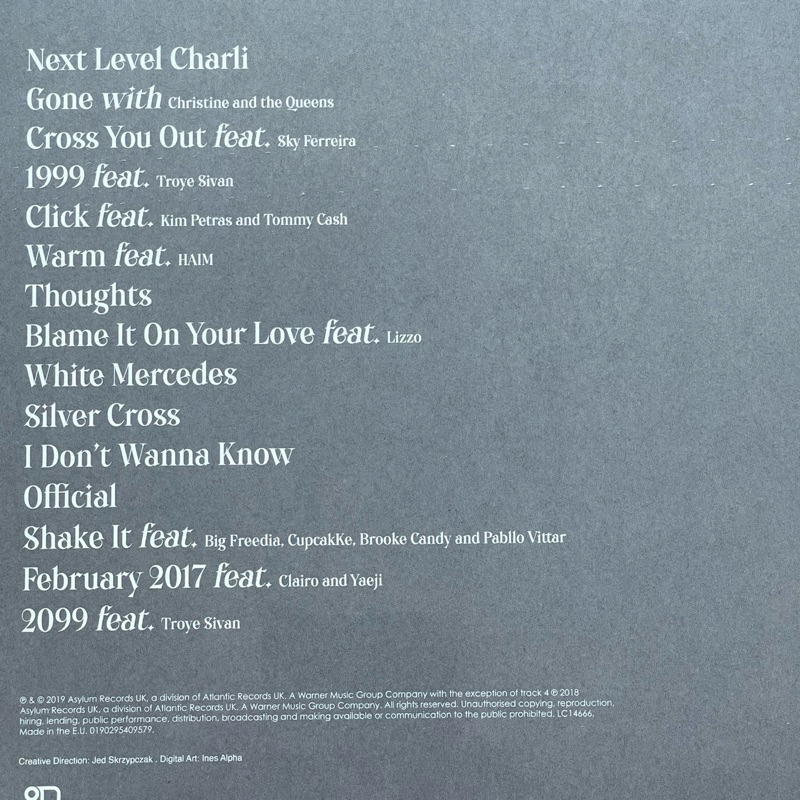 แผ่นเสียง Charli XCX - Charli , 2 x Vinyl, 12", 45 RPM, Album LP,Black colour มือหนึ่ง ซีล