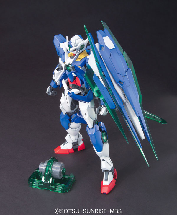 1061587 BANDAI SPIRITS GUNDAM OO MG 1/100 OO Qan[T]