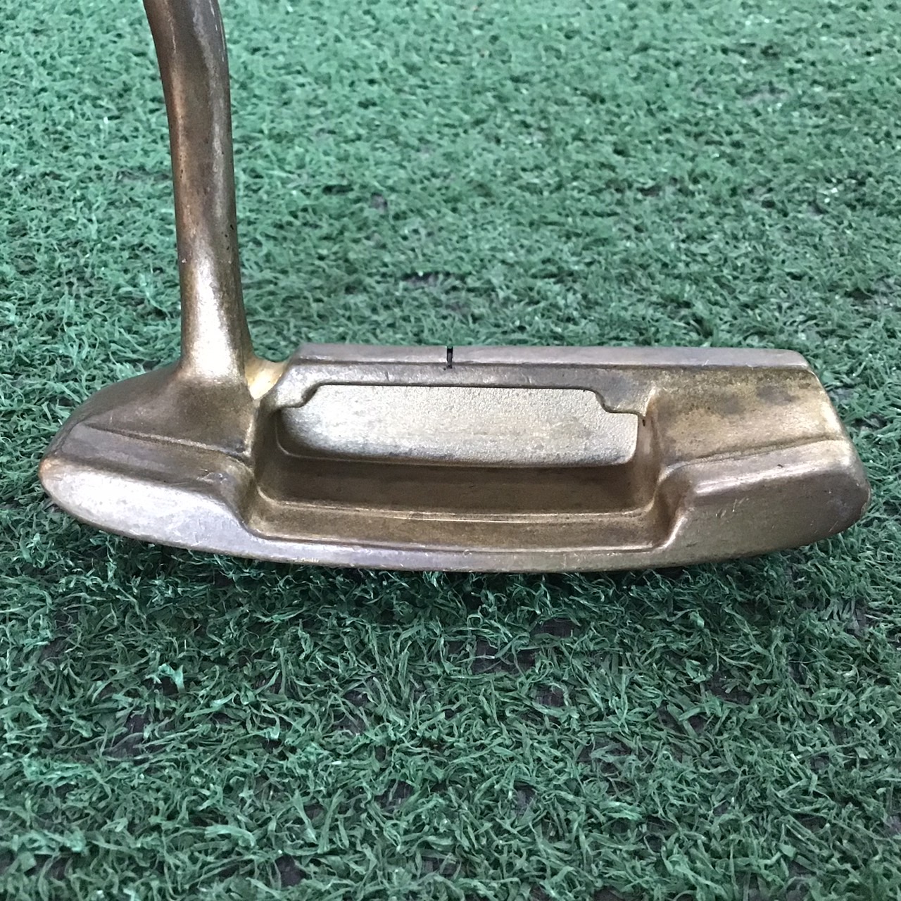PUTTER CARTISS : C.P.M 4 ก้านเหล็ก