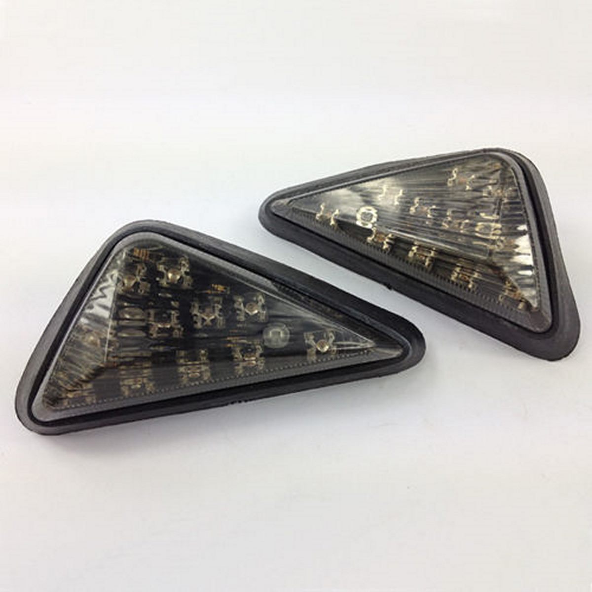 ไฟเลี้ยวมอเตอร์ไซค์แต่ง LED