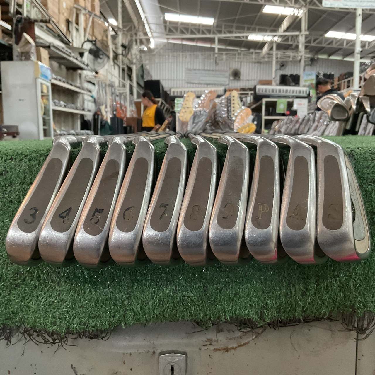 ไม้กอล์ฟ SNAKE EYES : GREAT King Viper ก้านกราไฟร์