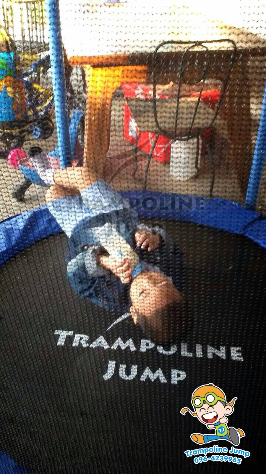 แทรมโพลีน 55 นิ้ว สปริงบอร์ด ออกกำลังกายเพิ่มความสูง รับน้ำหนักได้ 100 kg สำหรับบ้านพื้นที่น้อยๆ