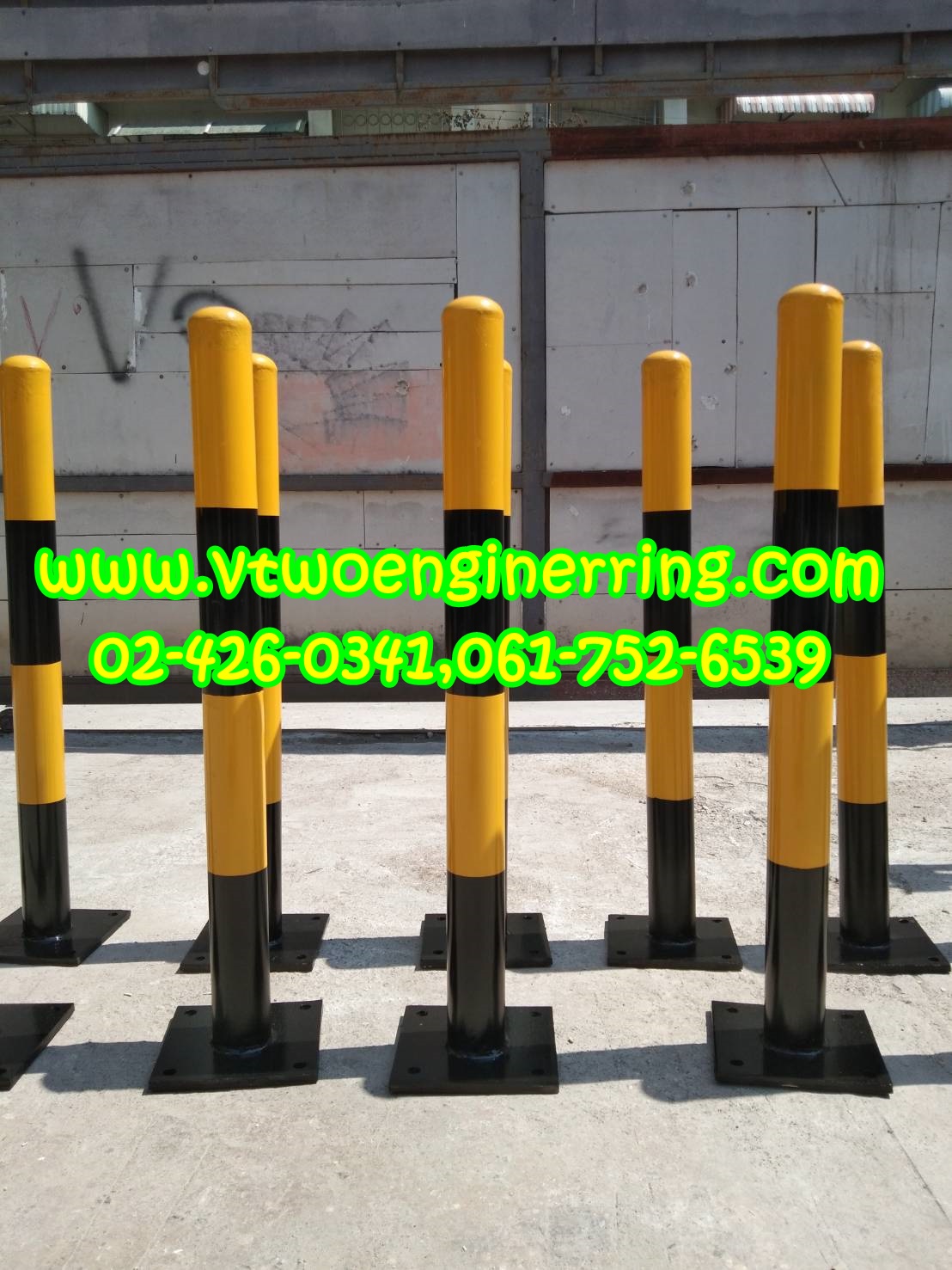 เสาเหล็กกันชน สีเหลือง-ดำ สูง 100 ซม. เพลทใหญ่ TB008