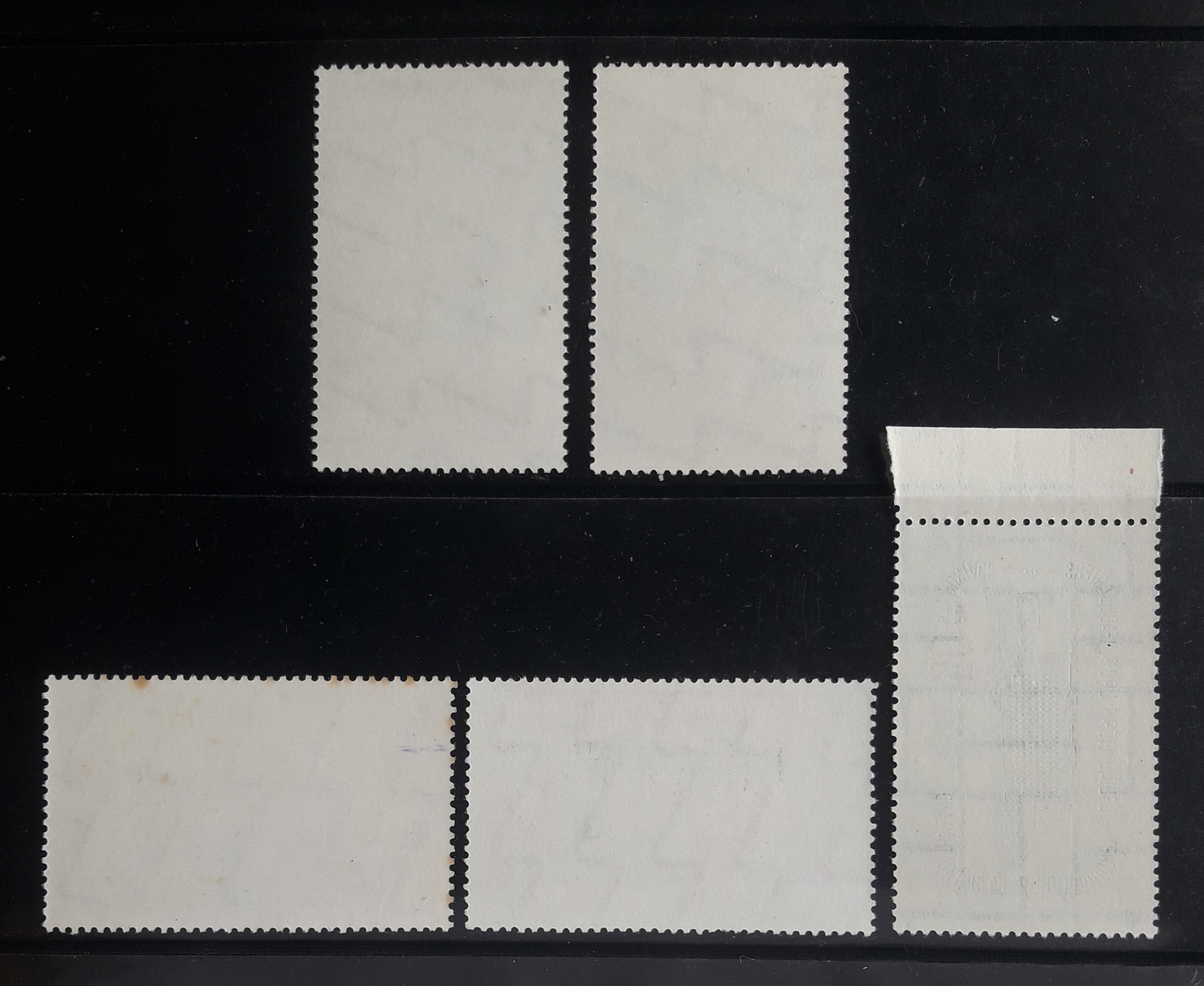 s3341-42-แสตมป์ในหลวง ร.9 ชุดเอเชี่ยนเกมส์ ปี 2513 +ชุดดวงเดี่ยว 4 ดวง + ร.10 ทรงบรรลุนิติภาวะ / ชุดวันสถาปนา มกุฎราชกุมาร ปี 2515 ยังไม่ใช้ ราคาเบา หายาก น่าสะสมครับ