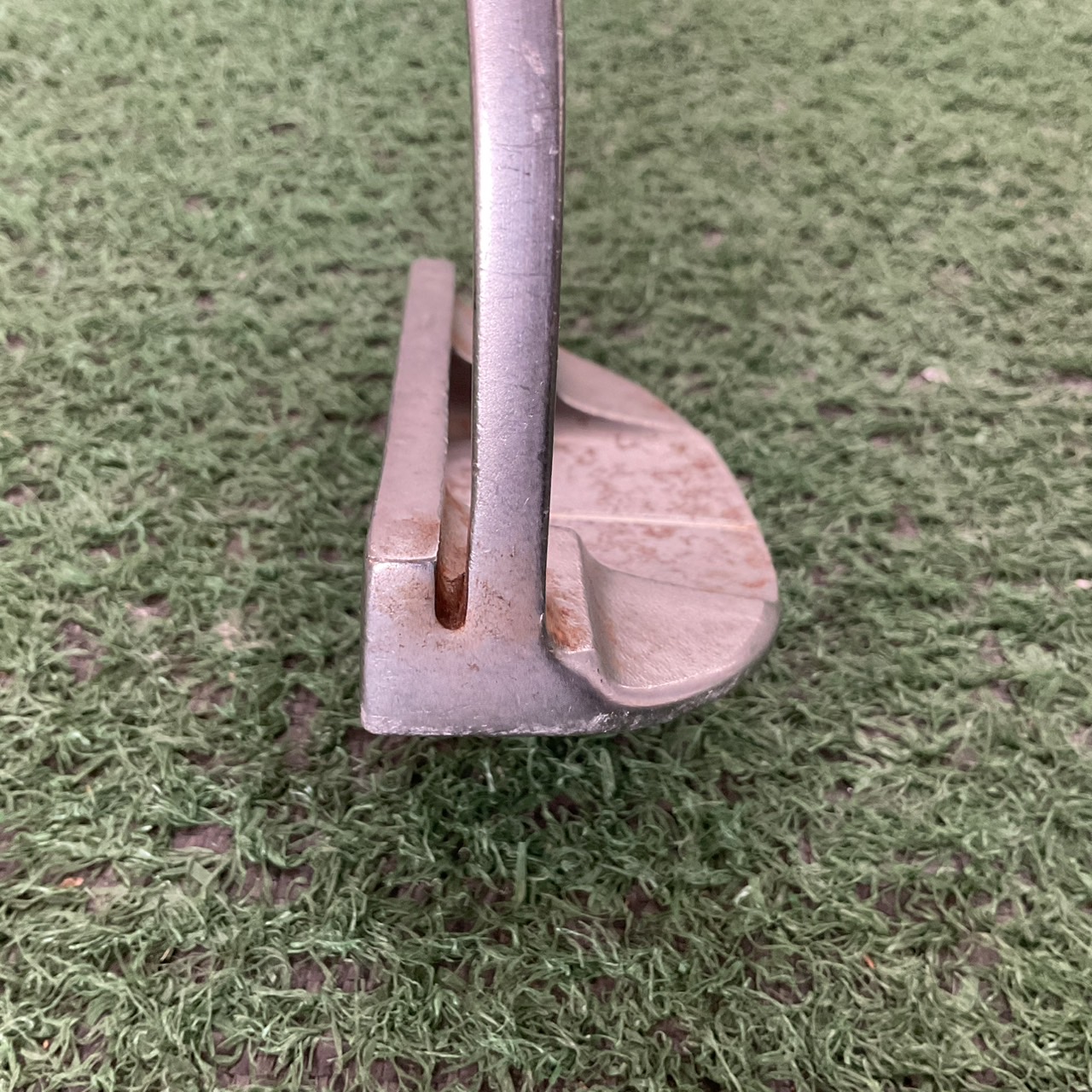 PUTTER BRIDGESTONE : LC-03 SUITABLE NECK POSITION ก้านเหล็ก