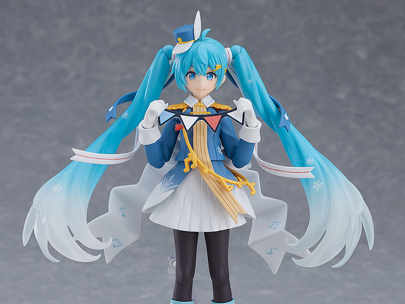 figma Character Vocal Series 01: Hatsune Miku Snow Miku: Snow Parade ver.