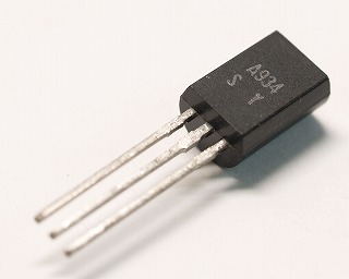 2SA934ตัวถังTO-92Lยี่ห้อโตชิบ้าTOSHIBAราคาตัวล่ะ