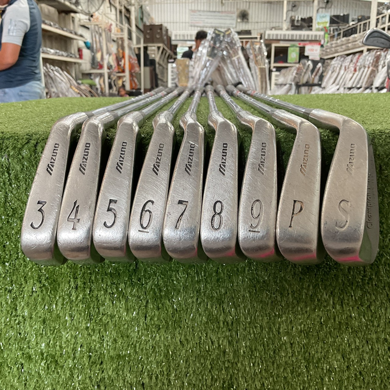 ไม้กอล์ฟ Mizuno : Champion Flag ก้านเหล็ก