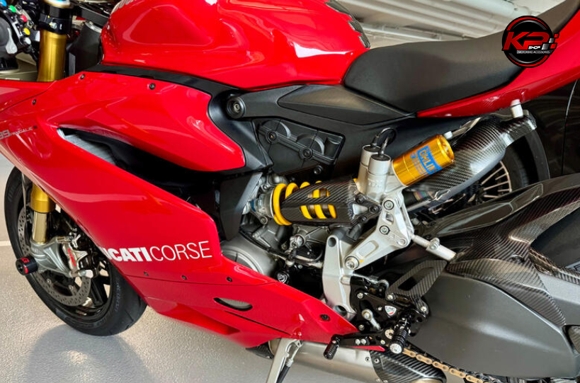 ปั๊มคลัทช์ล่าง CNC RACING 30MM FOR DUCATI PANIGALE 899/959/1199