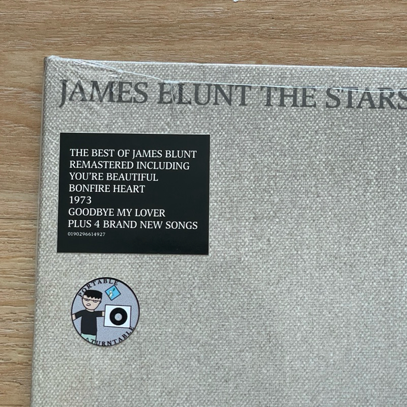 แผ่นเสียง James Blunt – The Stars Beneath My Feet (2004-2021) *Clear Vinyl , 2 LP, Compilation,มือหนึ่ง ซีล