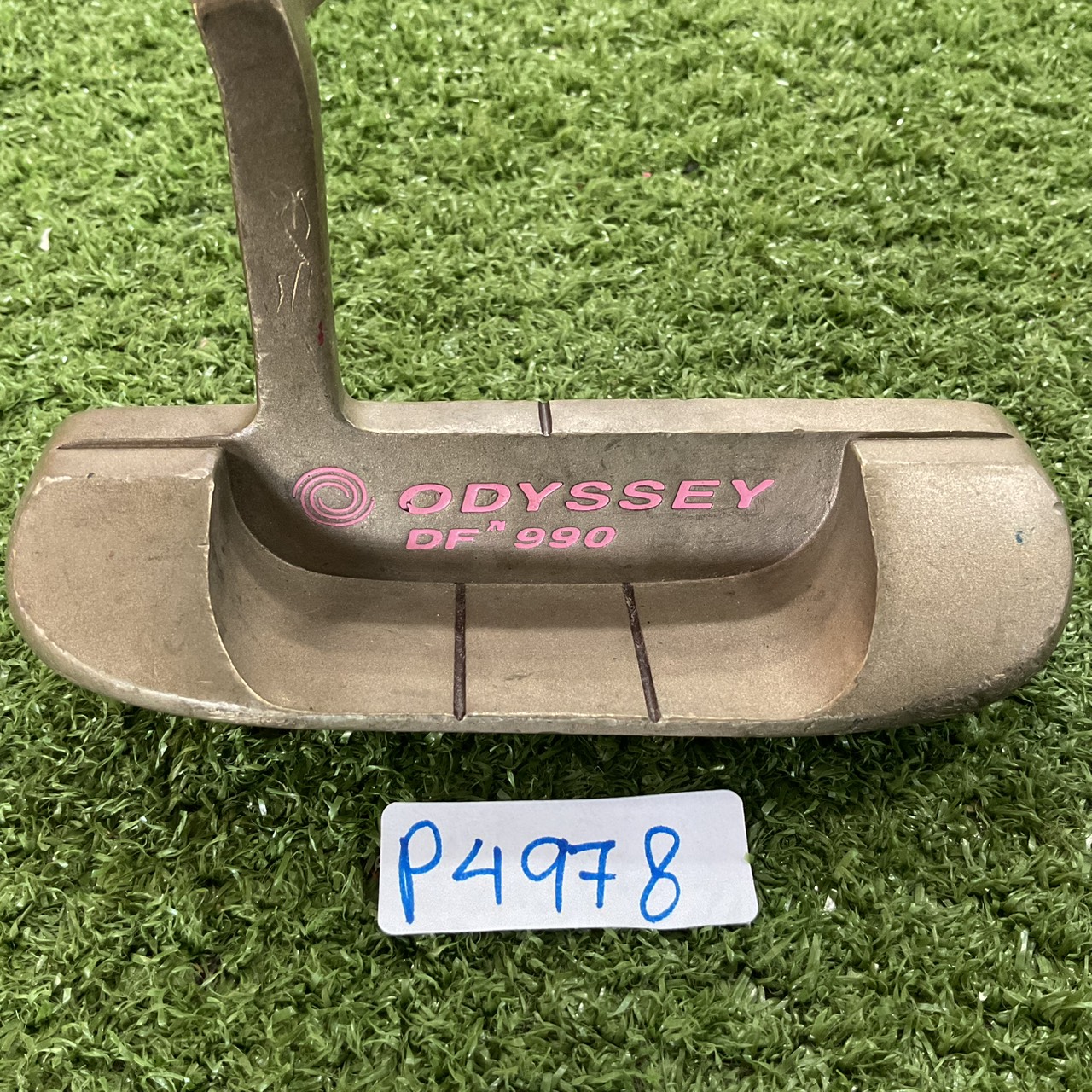 PUTTER ODYSSEY : DF™ 990 ก้านเหล็ก