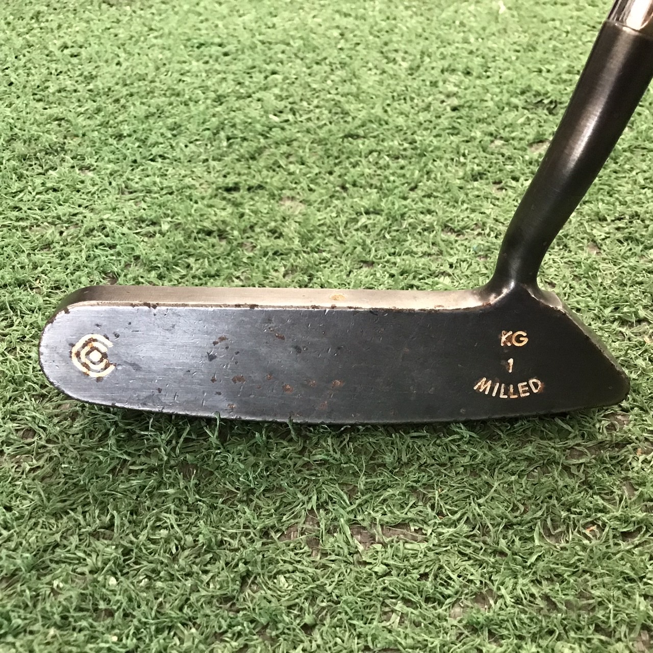 PUTTER Cleveland Classics : KG 1 MILLED ก้านเหล็ก
