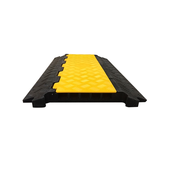 ยางป้องกันสายเคเบิ้ล 5 Ch. 43x90x5 ซม.