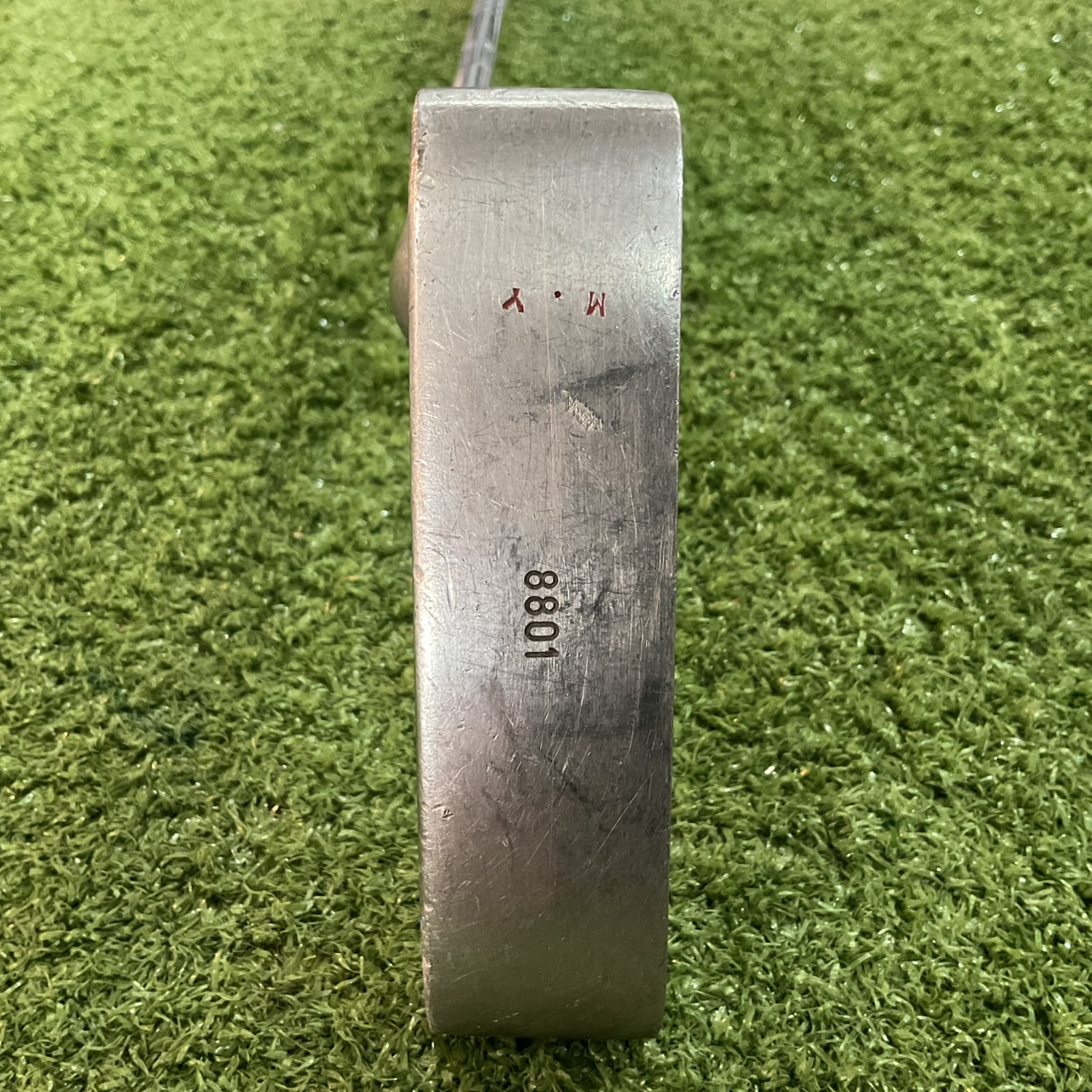 PUTTER Wilson : 8801 ก้านเหล็ก