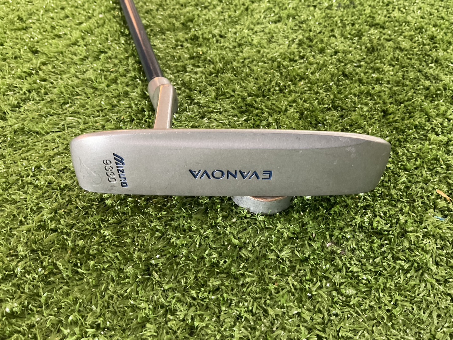 PUTTER Mizuno : EVANOVA 9330 ก้านกราไฟร์