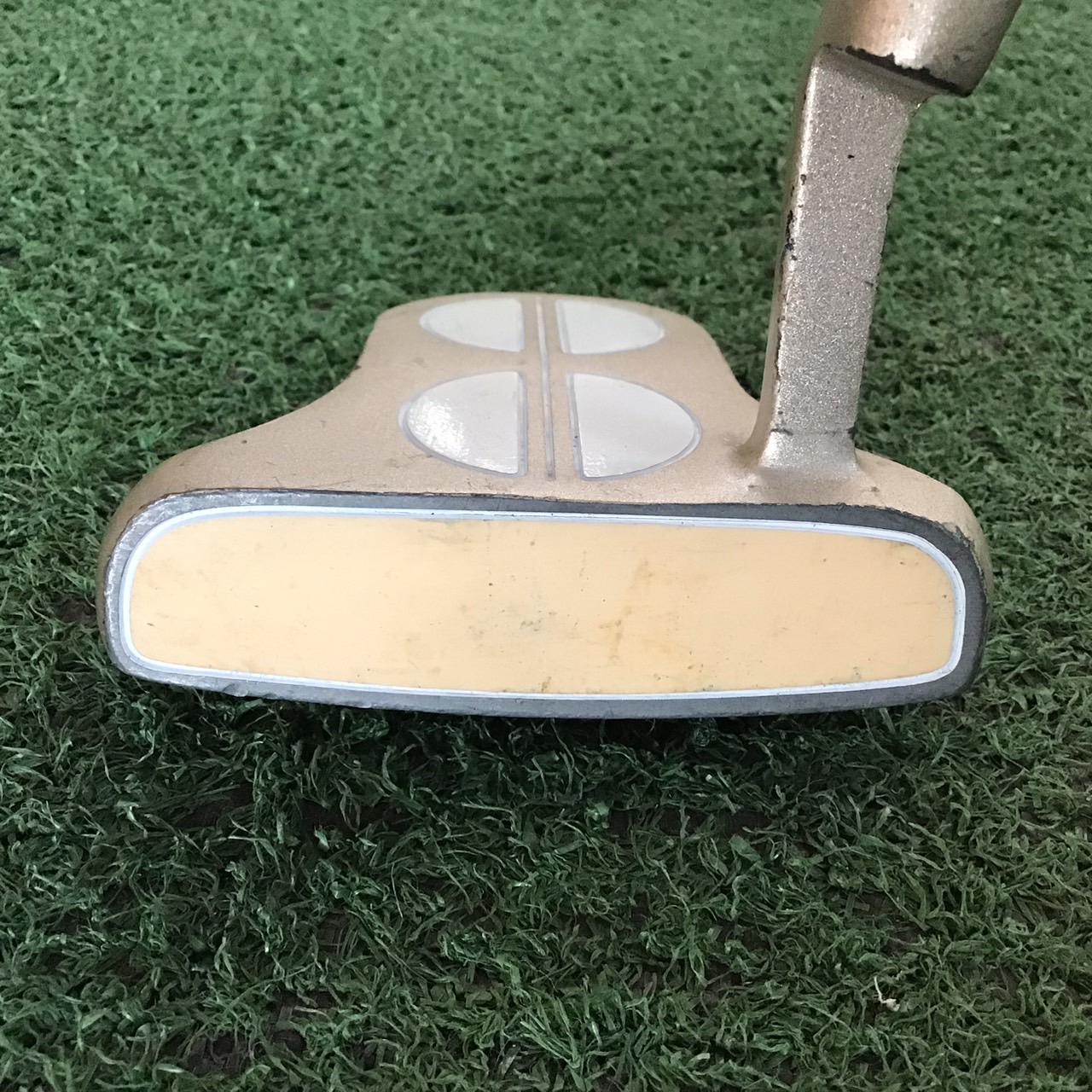 PUTTER a.m.c : SIP-680 ก้านเหล็ก