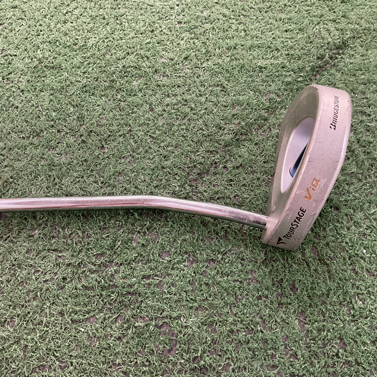 PUTTER BRIDGESTONE : TOURSTAGE ViQ TF-2 ก้านเหล็ก