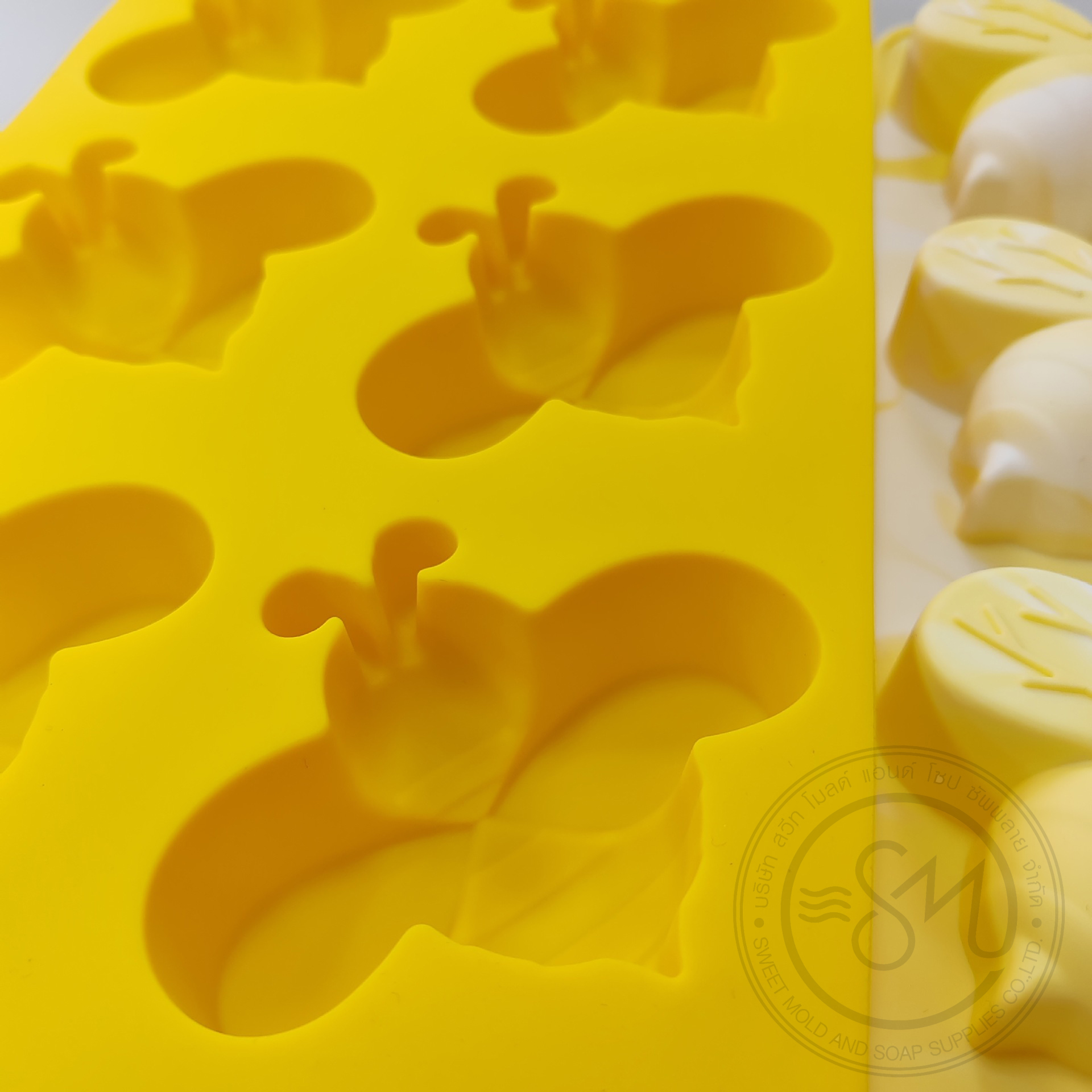 แม่พิมพ์ผึ้ง ขนาด75กรัม 6ช่อง