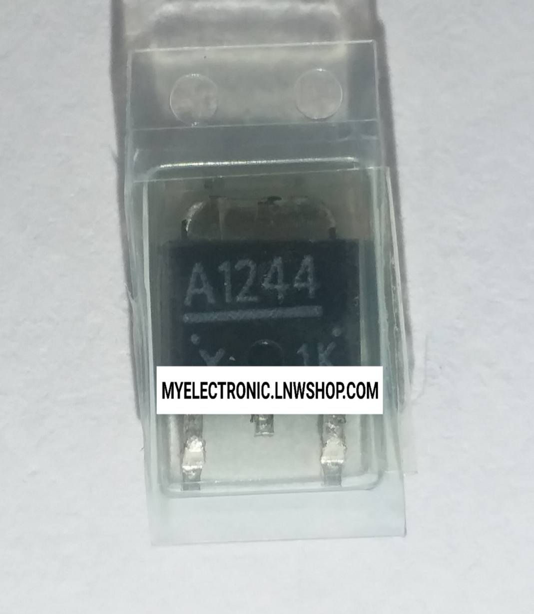 ขาย 2SA1244 ตัวถัง TO-252 ยี่ห้อ A1244 ราคา ตัวละ . . . บาท