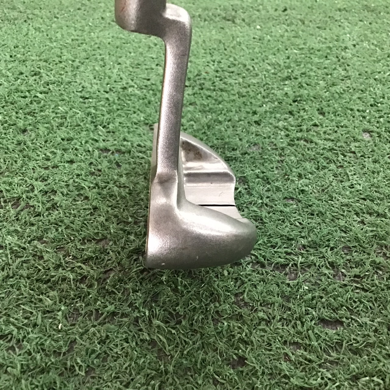 PUTTER KANZEN : HEAT ก้านเหล็ก