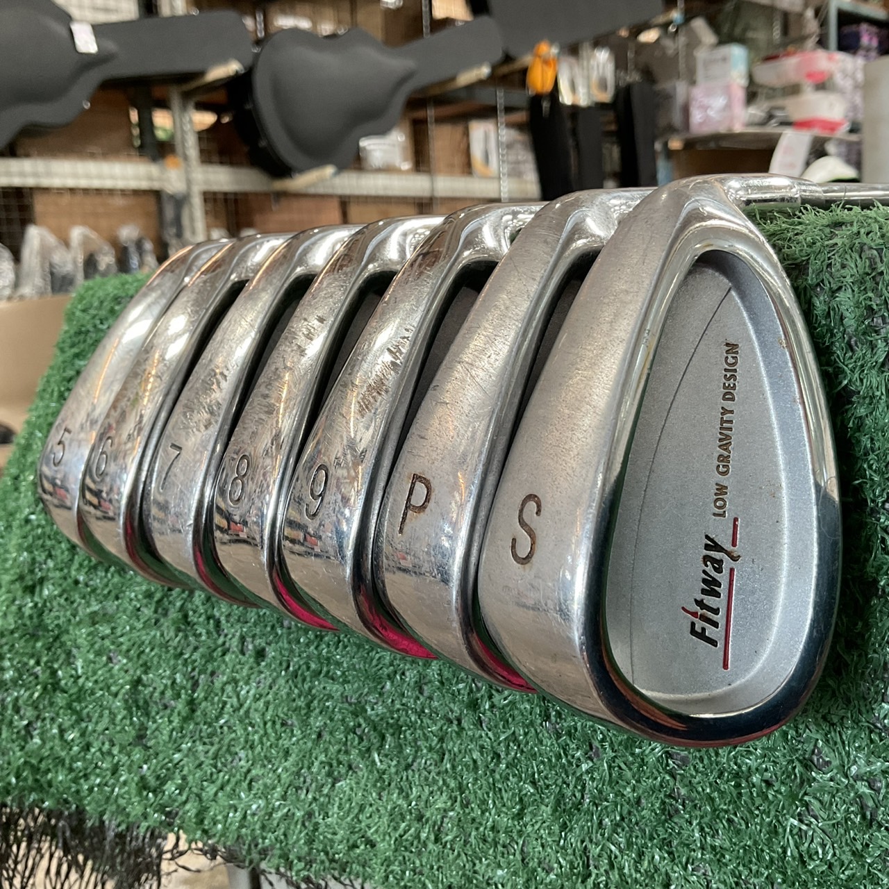 ไม้กอล์ฟ Fitway : LOW GRAVITY / 8056 ก้านกราไฟร์