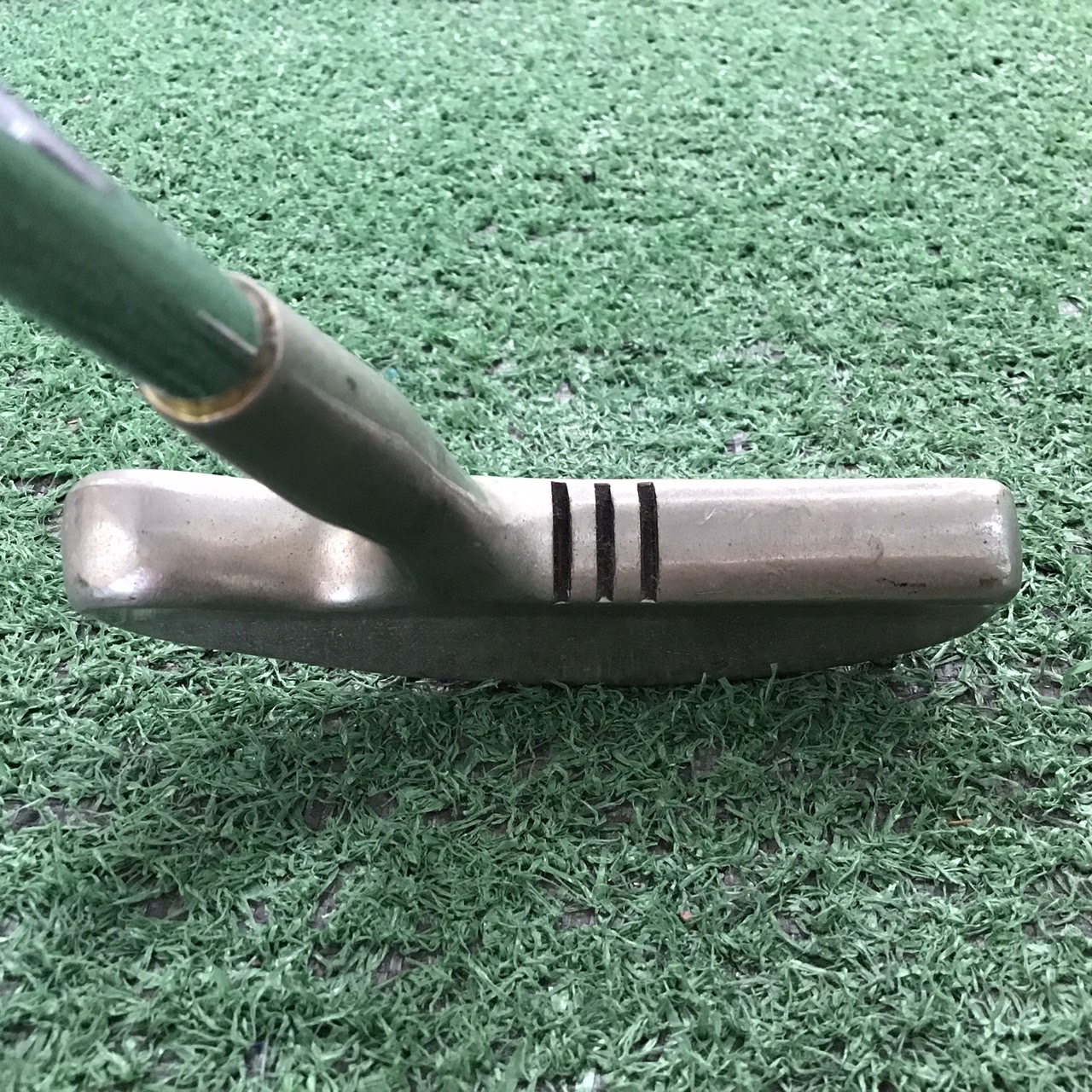 PUTTER TARGET : PL-10 ก้านเหล็ก