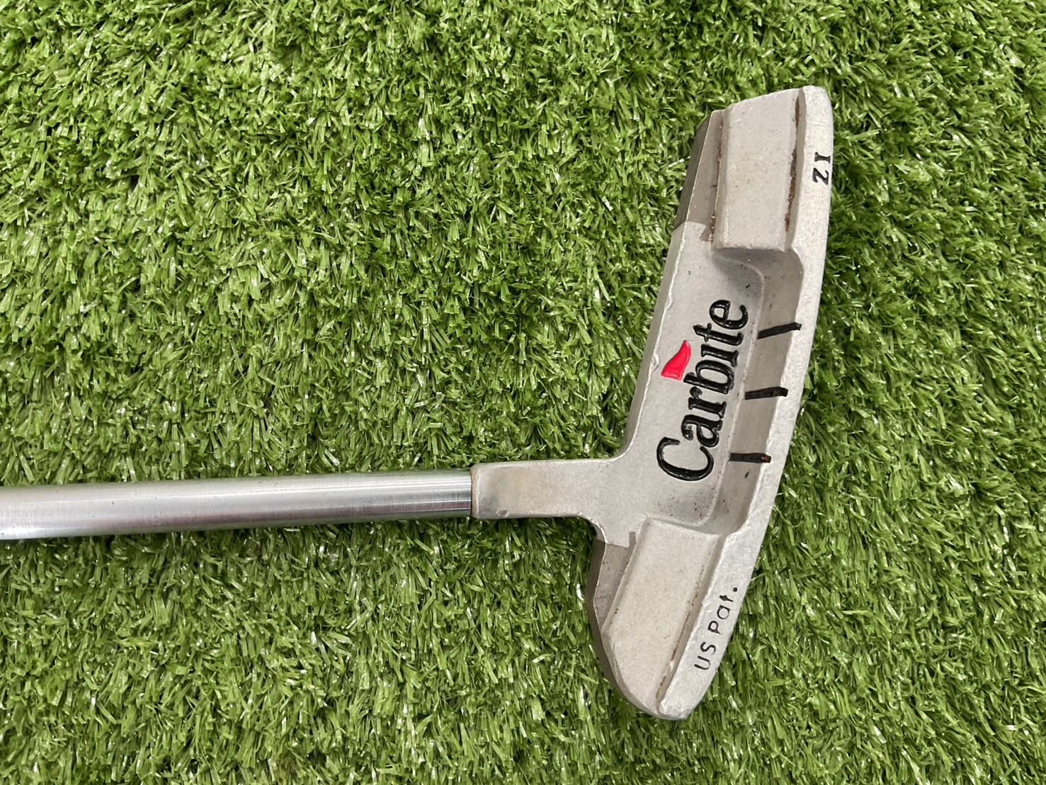 PUTTER Carbite : US Pat. ZI ก้านเหล็ก