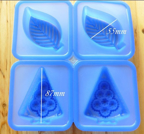แม่พิมพ์สบู่ซิลิโคน รูปใบไม้ 2 ช่อง+รูปเค้ก 2 ช่อง ขนาด 70-80 กรัม