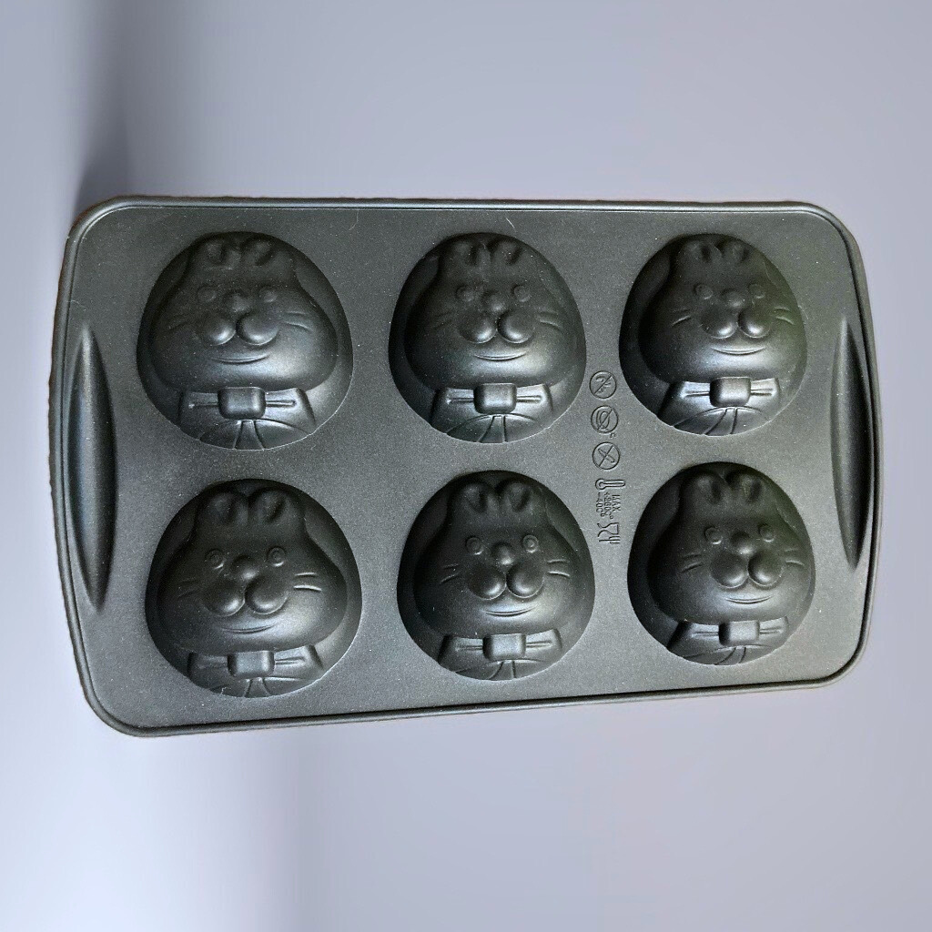 แม่พิมพ์ รูป กระต่าย 6 ช่อง 40 g -002112