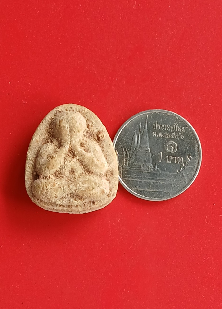 พระปิดตา เนื้อผง ไม่ทราบที่