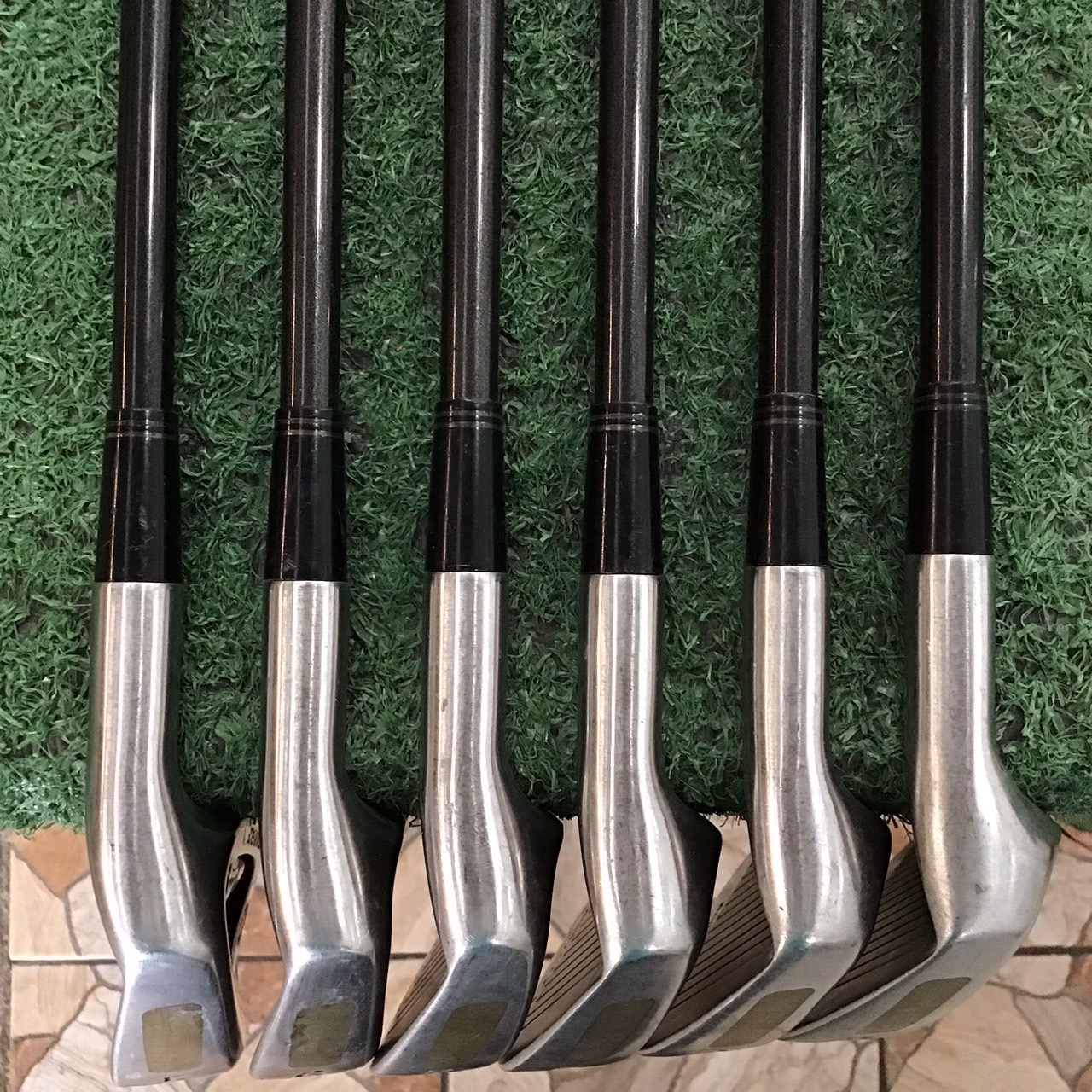 ไม้กอล์ฟ TOUR GOLF : Power Titan / TOUR CRUZ ก้านกราไฟร์