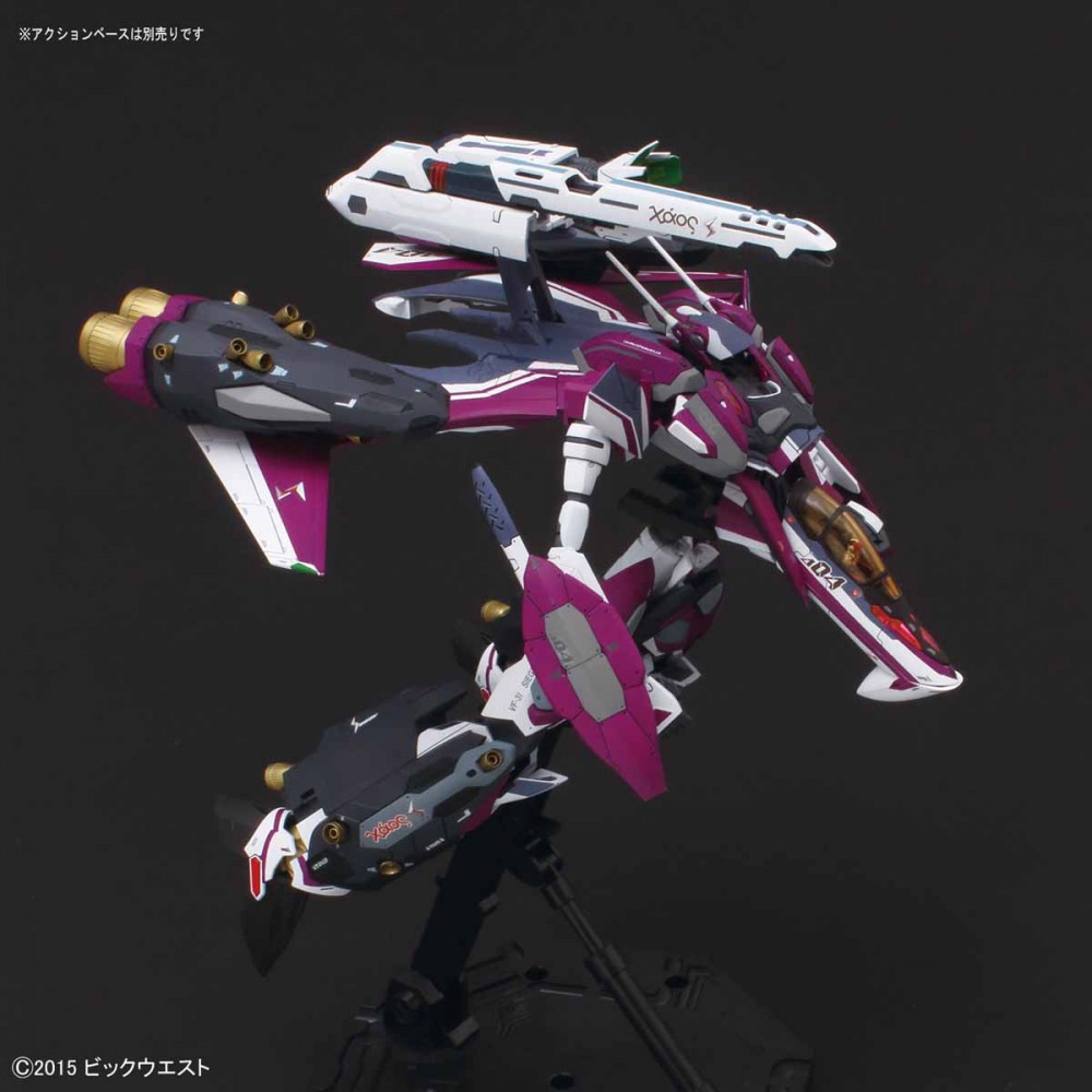 Macross Delta 1/72 VF-31C Super Siegfried (Mirage Farina Jenius custom)