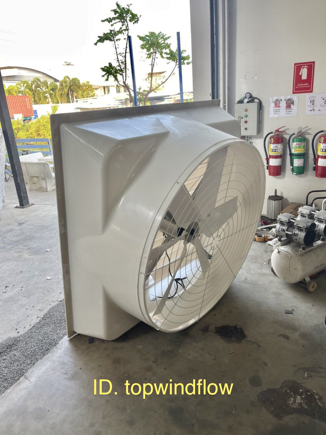 พัดลมฟาร์มไฟเบอร์กลาส ESC1460-Fiber (50 นิ้ว)