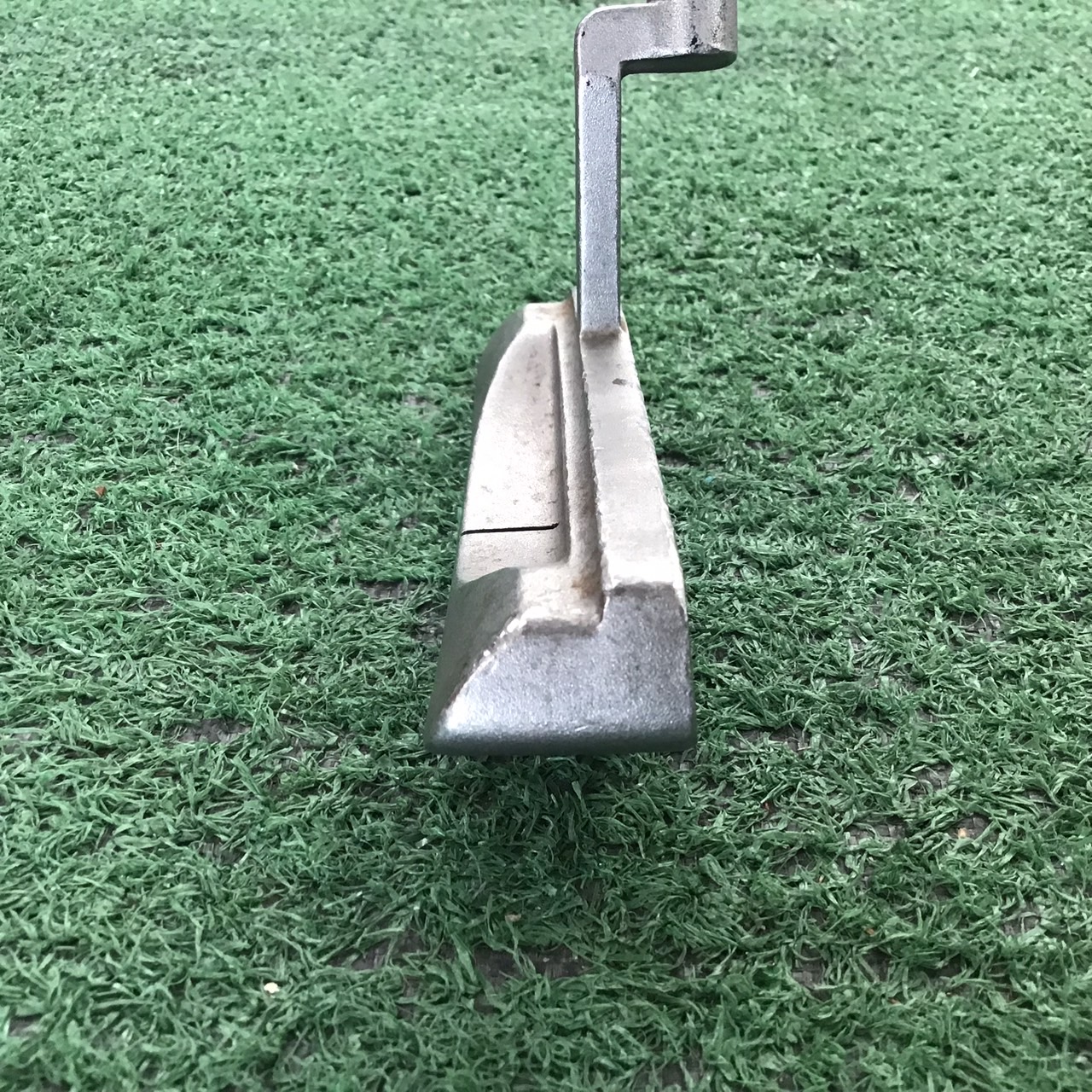 PUTTER ODYSSEY : DF™ 554 ก้านเหล็ก