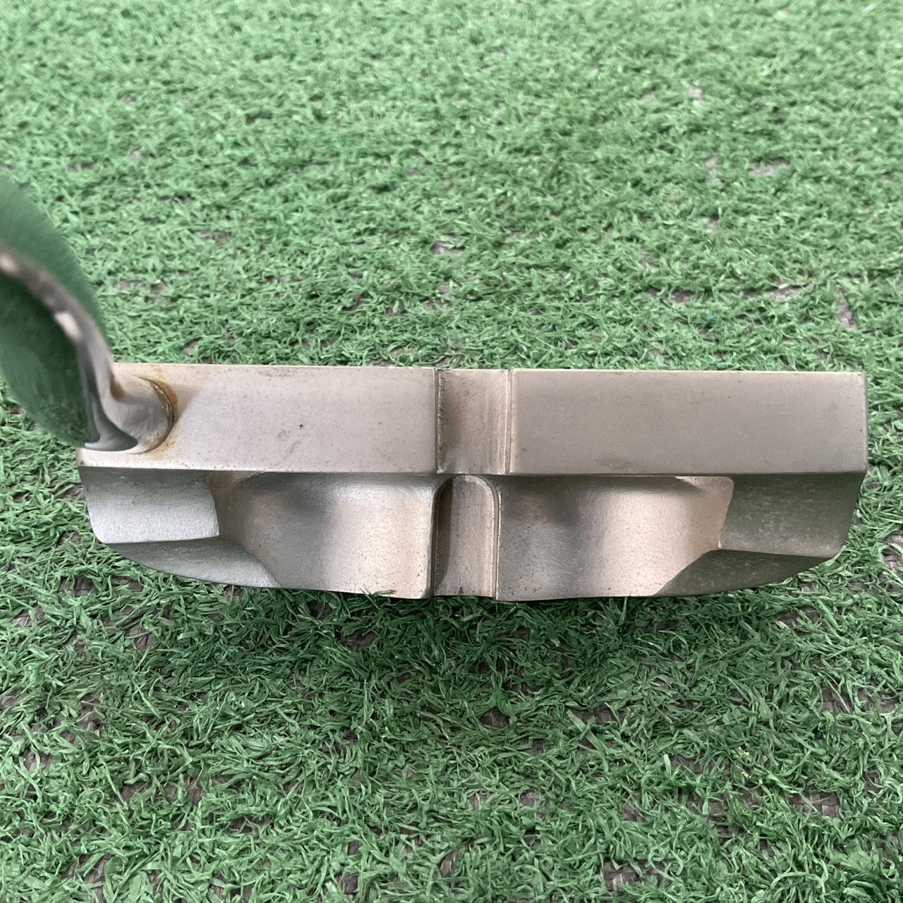 PUTTER Cores : TYPE 001 ก้านเหล็ก