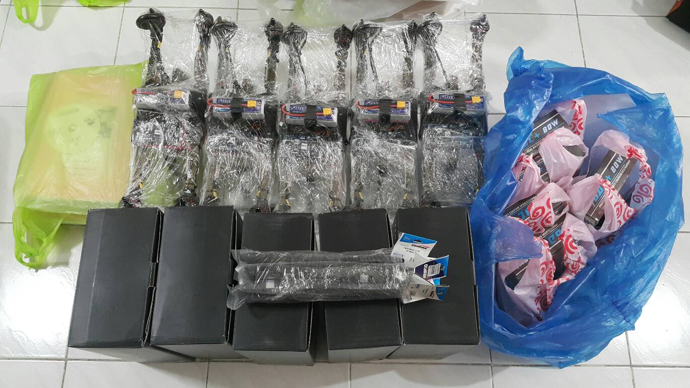 ชุดโดรน 5 ลำ